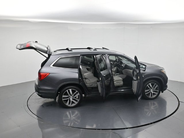 Used 2016 Honda Pilot Touring image 51