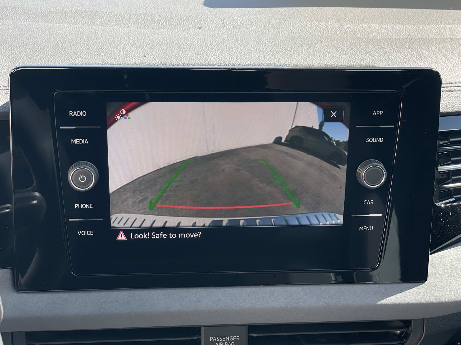 New 2027 Volkswagen Jetta SE FWD image 12