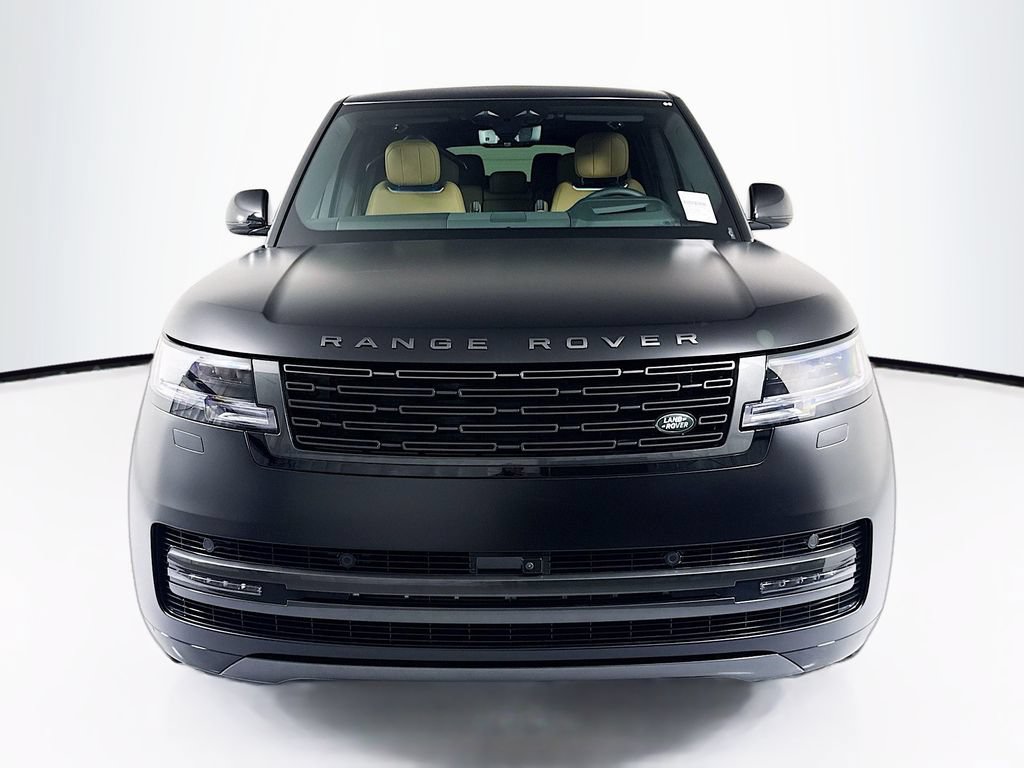 New 2026 Land Rover Range Rover Long Wheelbase SE AWD/4WD image 2