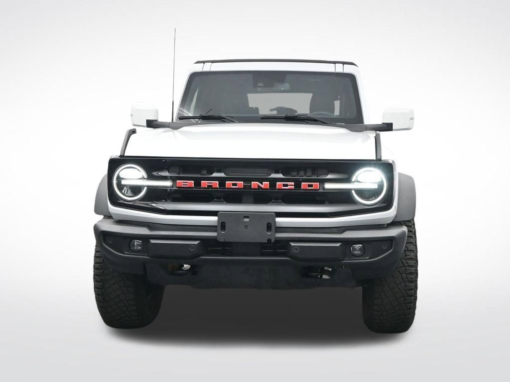 Used 2024 Ford Bronco Outer Banks w/ Sasquatch Package AWD/4WD image 2