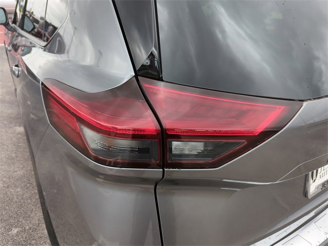 New 2026 Nissan Rogue Platinum image 14