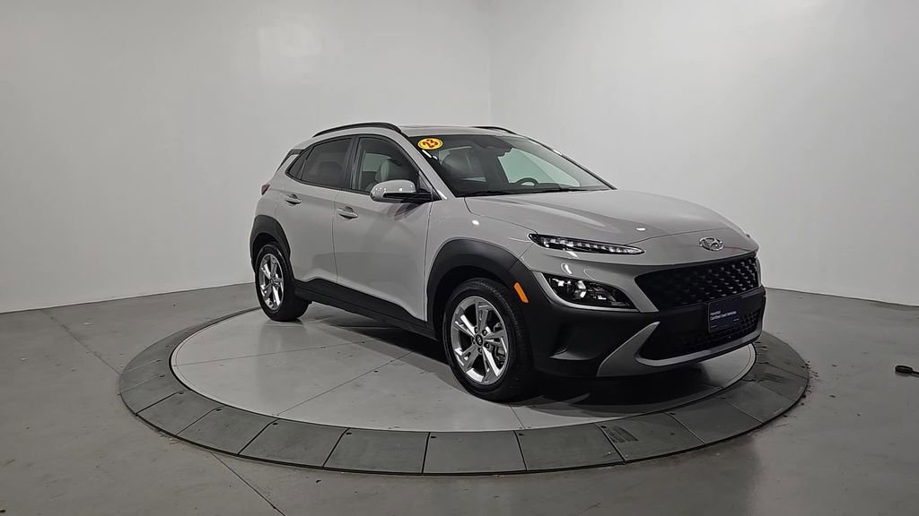 Certified 2023 Hyundai Kona SEL w/ Convenience Package image 9