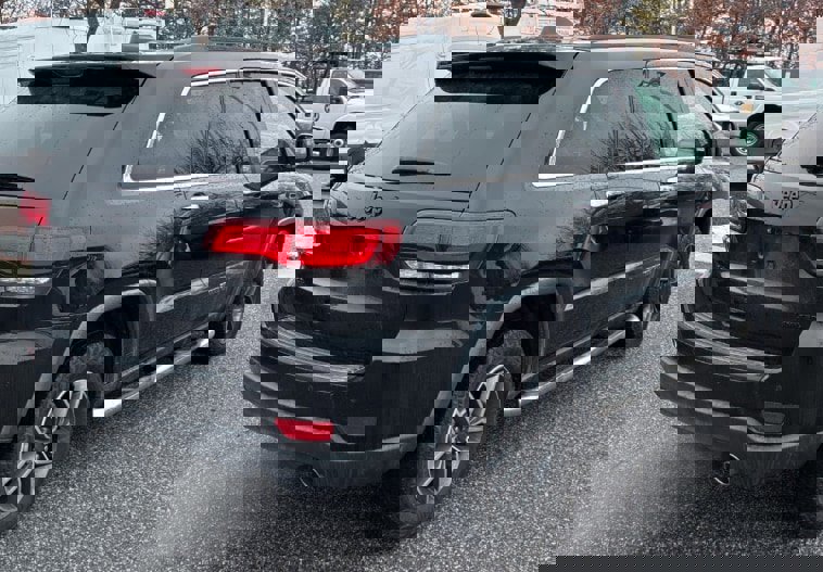 Used 2020 Jeep Grand Cherokee Limited image 10