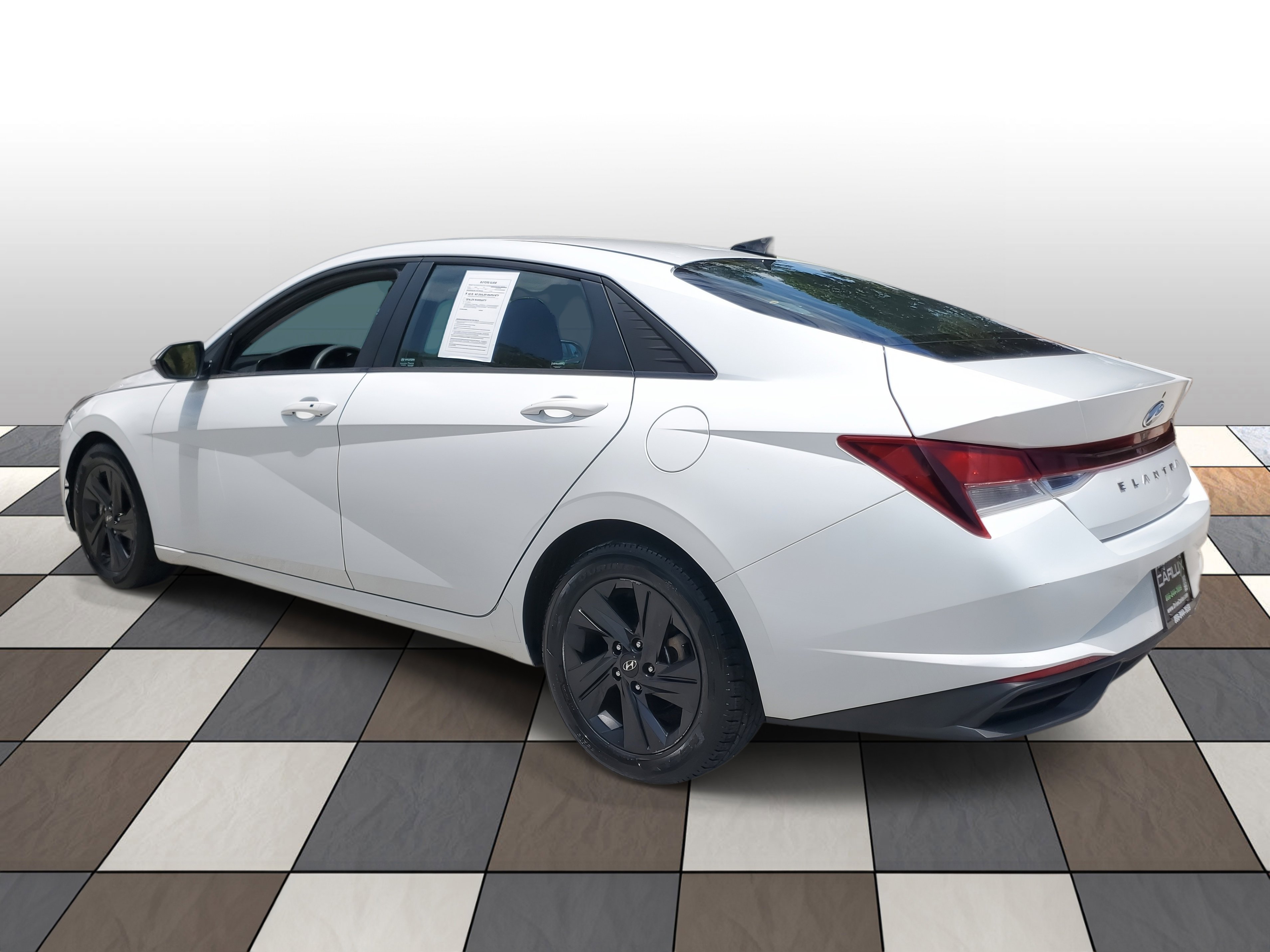 Used 2021 Hyundai Elantra SEL image 6