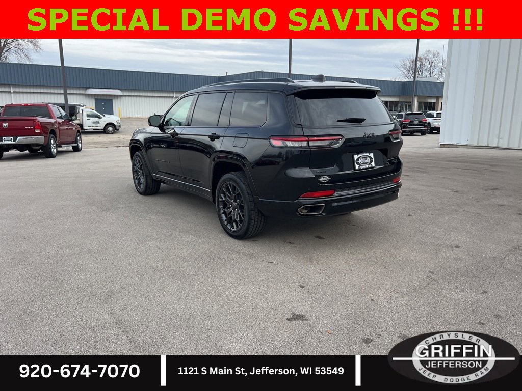 New 2025 Jeep Grand Cherokee L Summit w/ Obsidian Package image 14