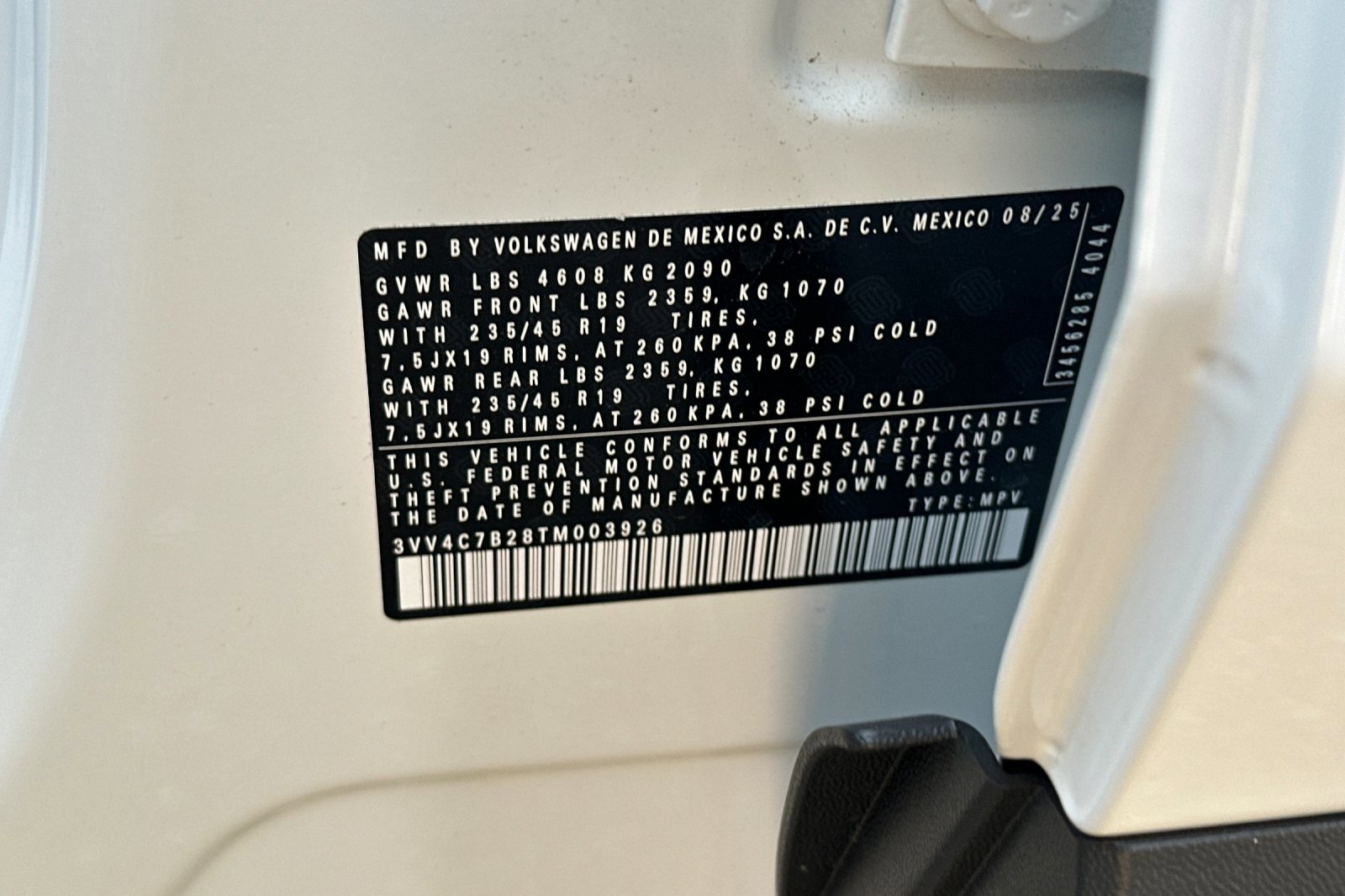 New 2026 Volkswagen Taos SEL image 28