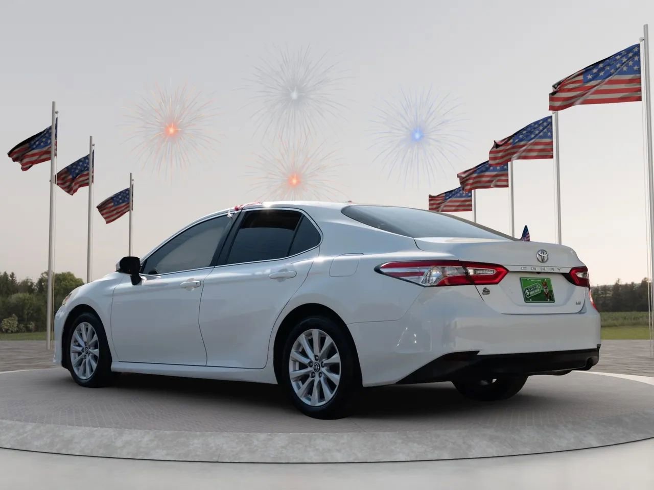 Used 2018 Toyota Camry LE image 6