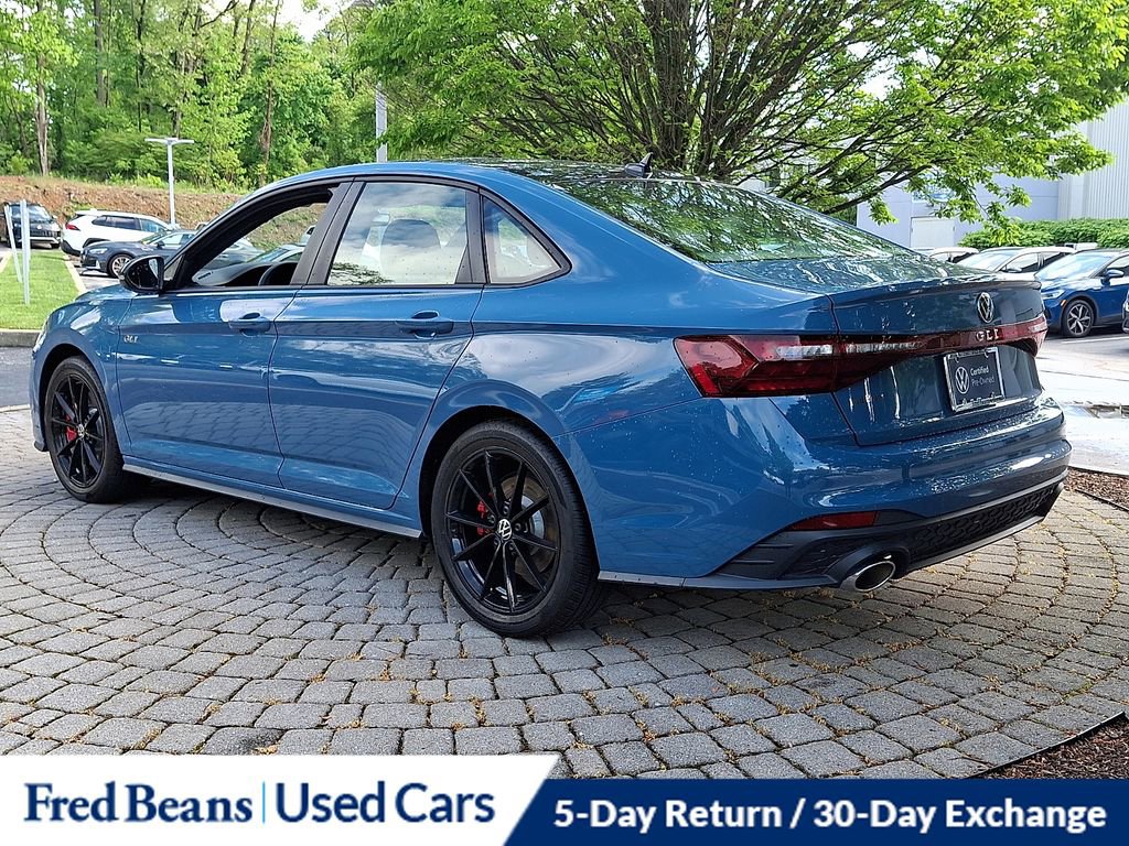 Certified 2025 Volkswagen Jetta GLI Autobahn w/ GLI Black Package FWD image 4