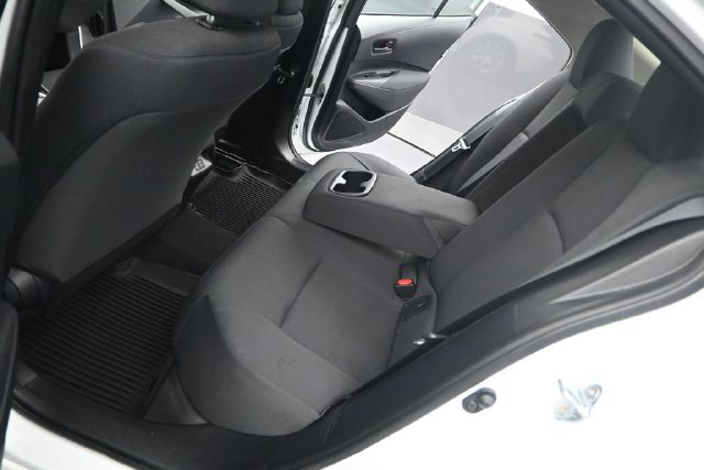 Used 2025 Toyota Corolla LE FWD image 13