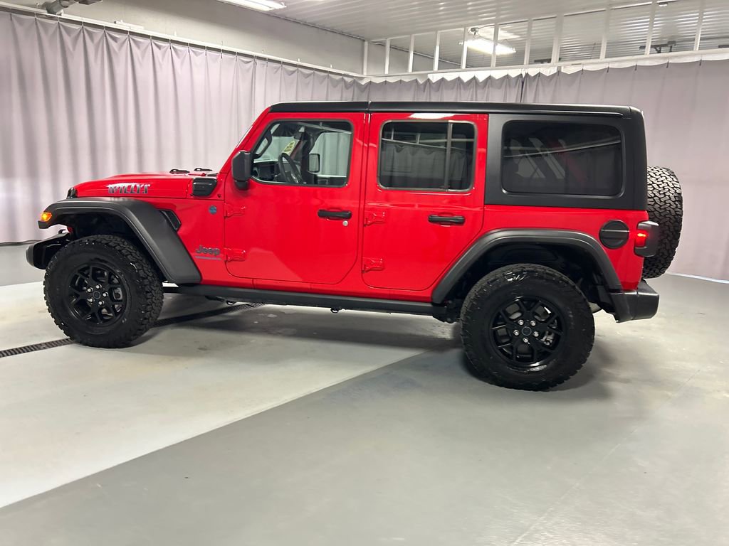 Used 2025 Jeep Wrangler Willys 4xe image 4