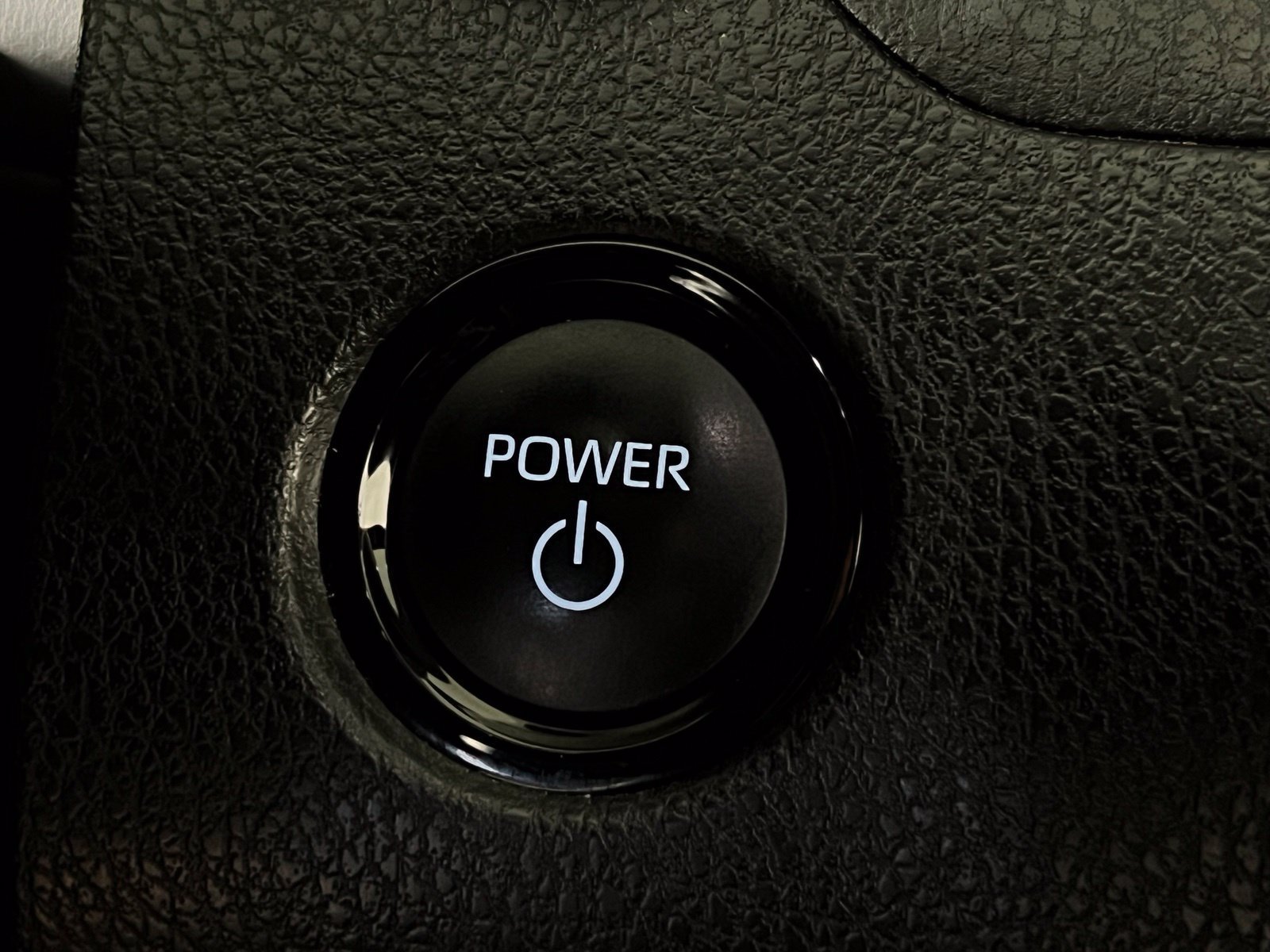 Certified 2025 Toyota Camry SE FWD image 20
