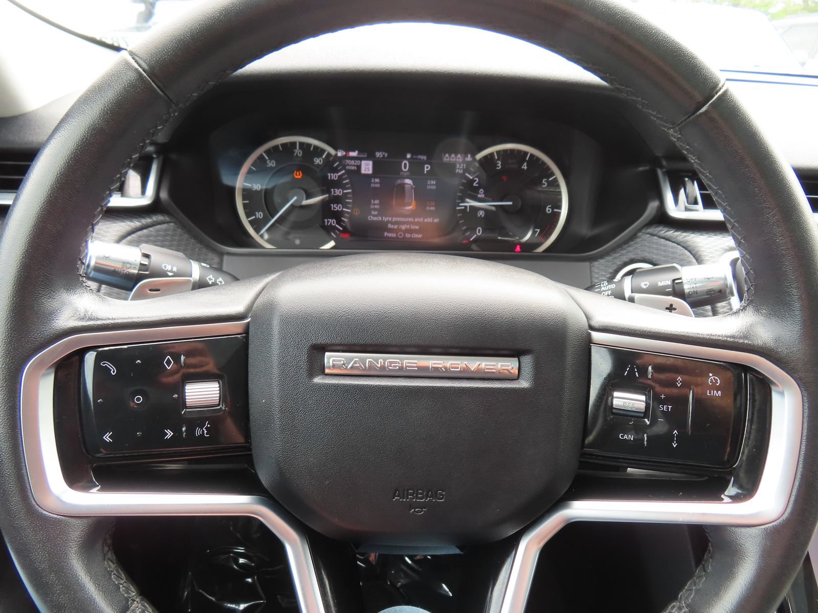 Used 2023 Land Rover Range Rover Velar S AWD/4WD image 16