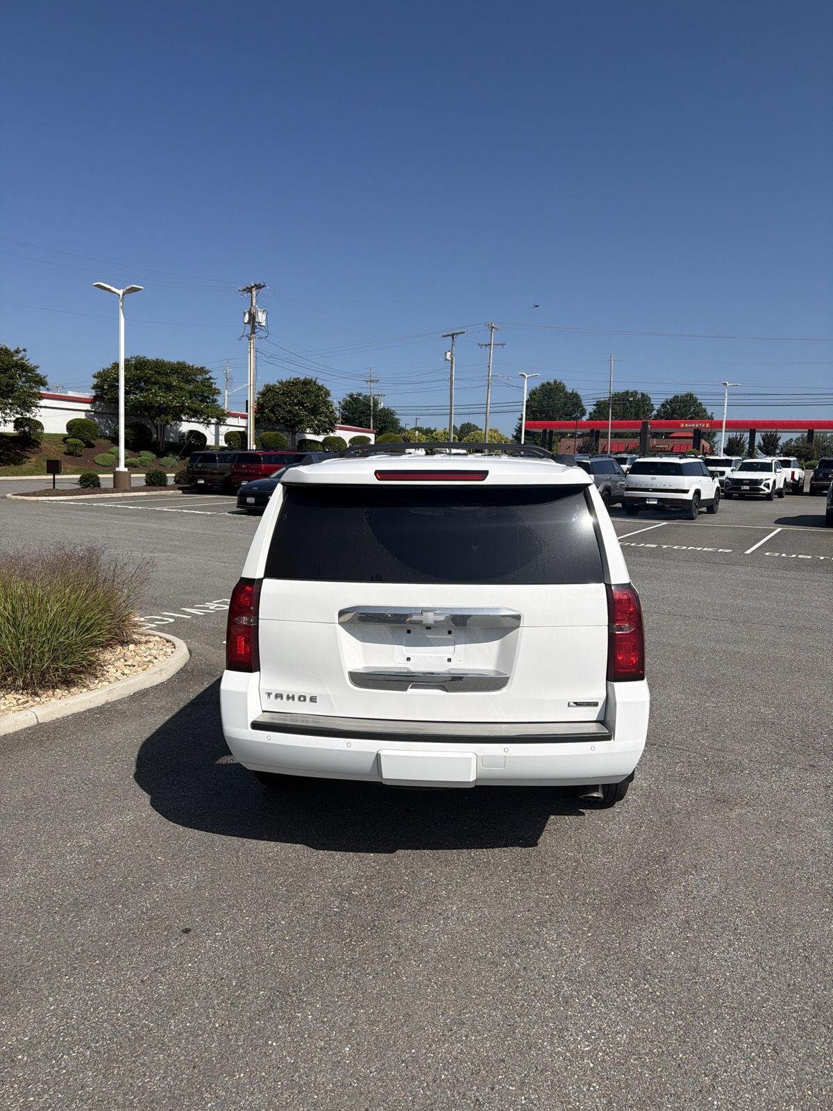 Used 2017 Chevrolet Tahoe LT AWD/4WD image 6