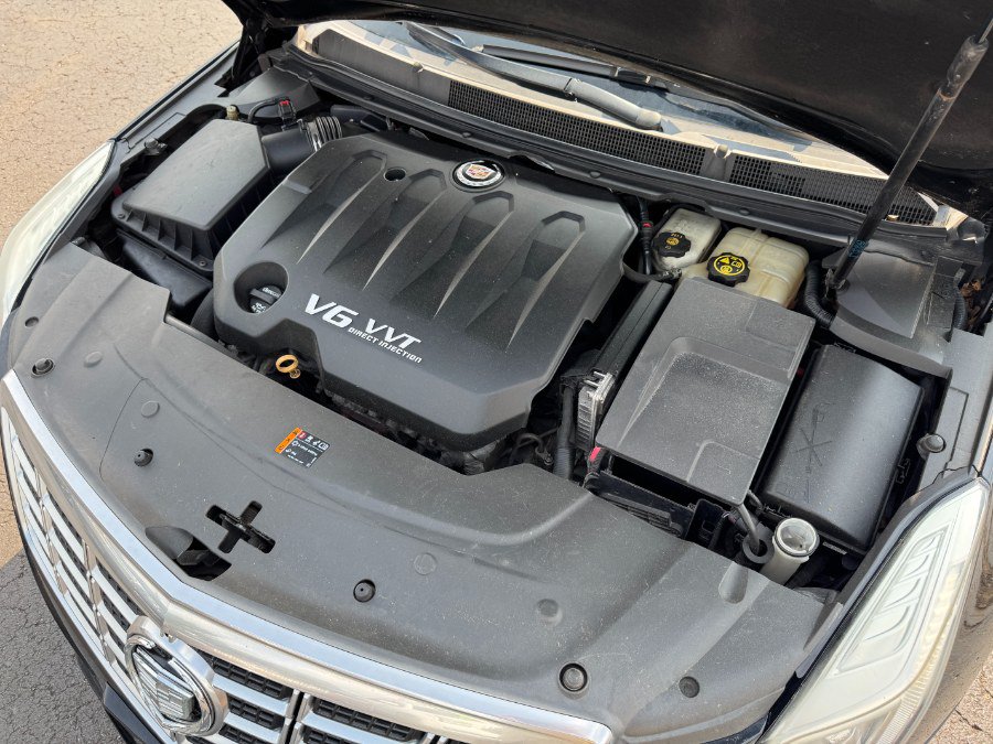 Used 2013 Cadillac XTS Luxury FWD image 22