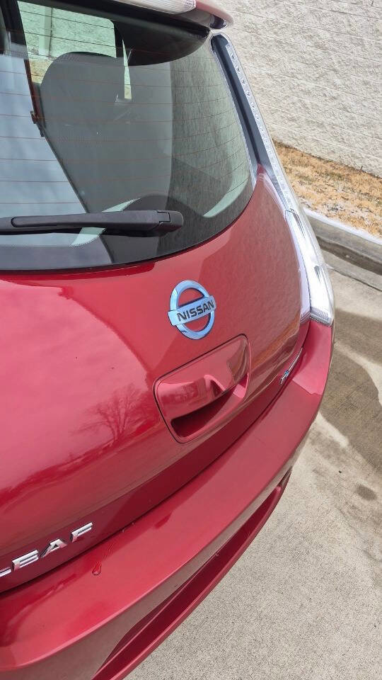Used 2014 Nissan Leaf S image 23