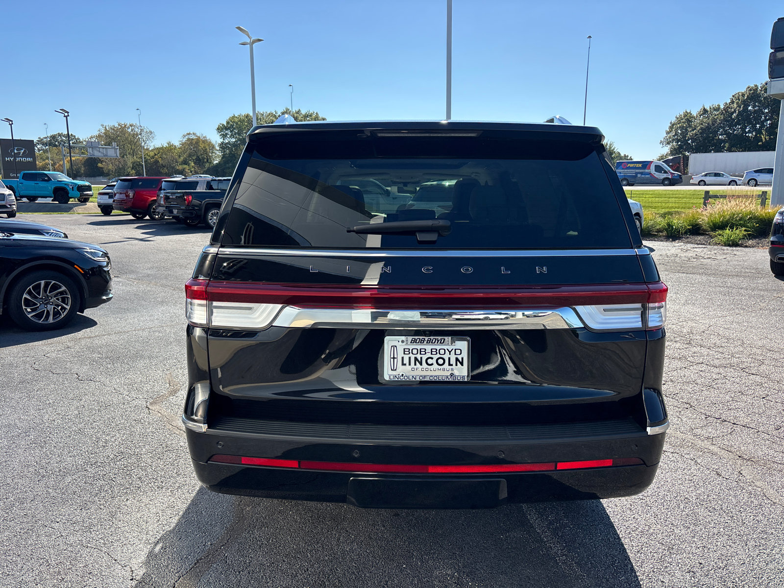 Used 2023 Lincoln Navigator L Black Label AWD/4WD image 6