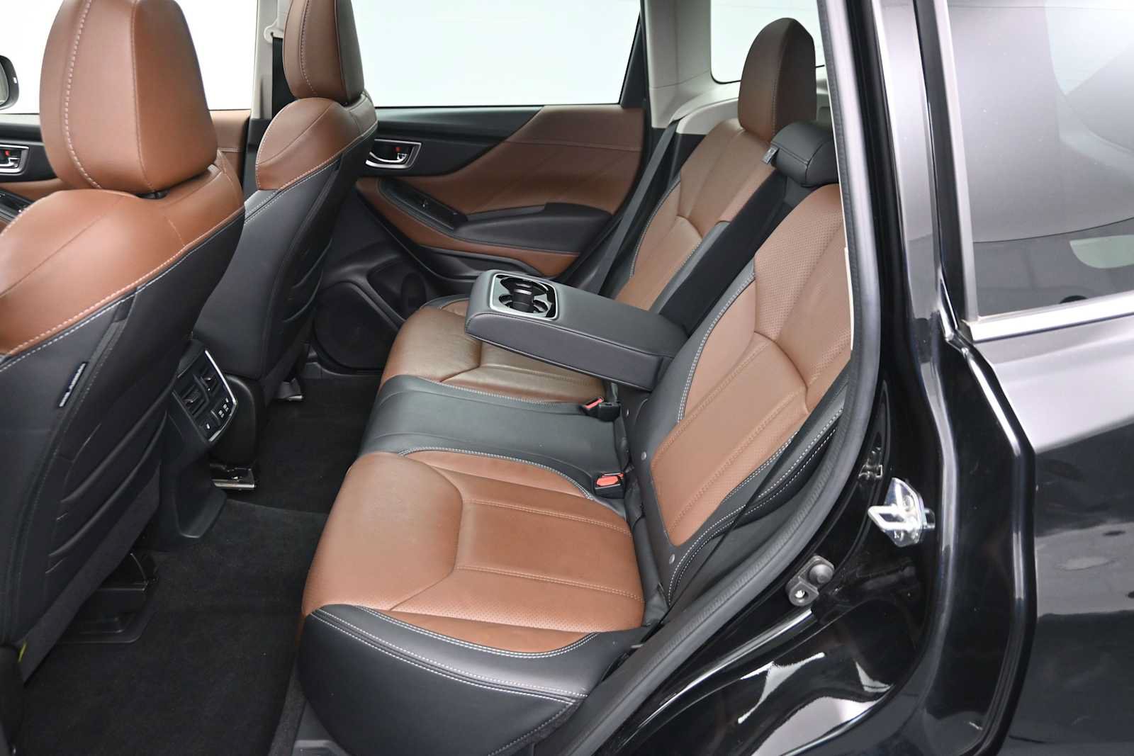 Used 2023 Subaru Forester Touring AWD/4WD image 9