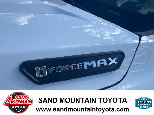 Used 2024 Toyota Tacoma TRD Off-Road AWD/4WD image 8