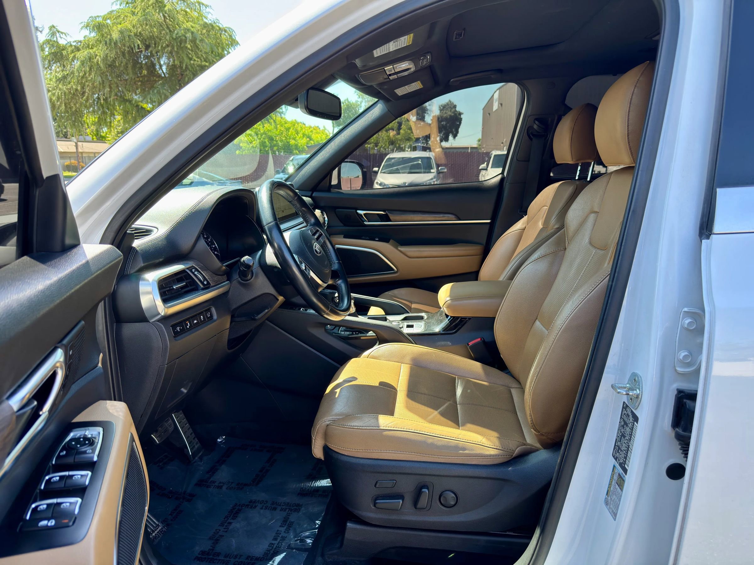 Used 2020 Kia Telluride SX w/ Towing Package image 6