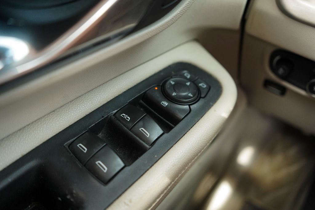 Used 2018 GMC Terrain Denali w/ Advanced Safety Package FWD image 30