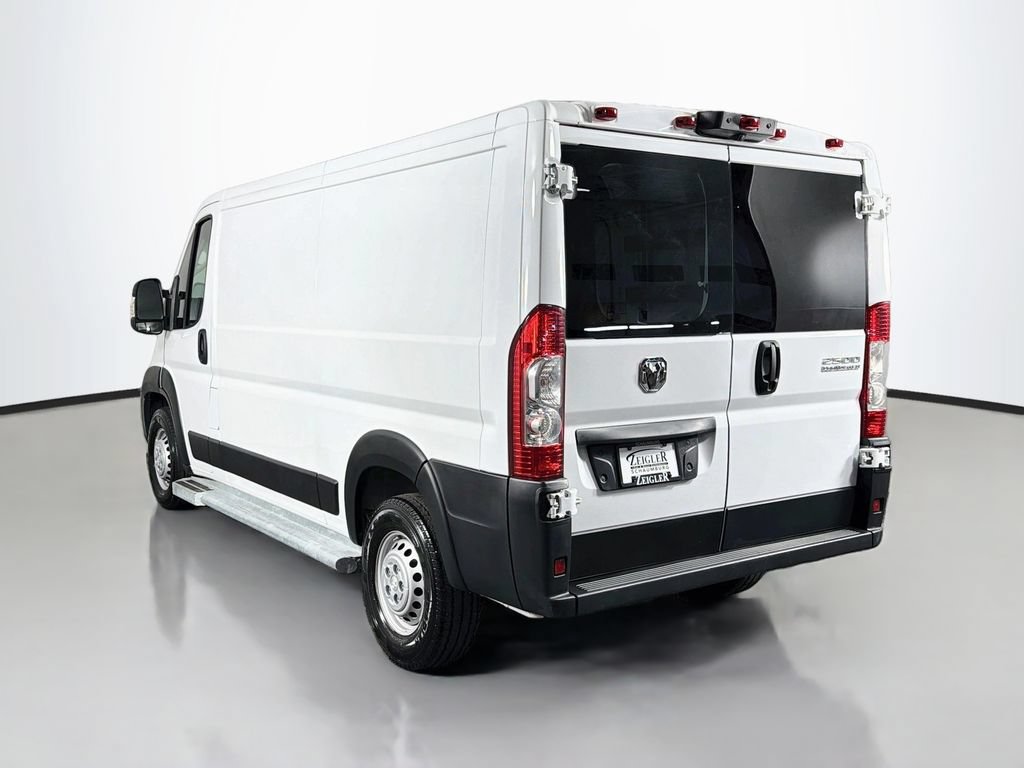 Used 2025 RAM ProMaster 2500 w/ U-Haul Equipment Group FWD image 5