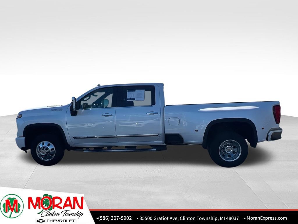 Certified 2025 Chevrolet Silverado 3500 High Country w/ High Country Premium Package image 3