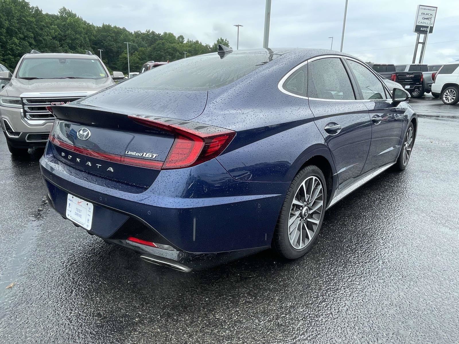 Used 2022 Hyundai Sonata Limited FWD image 21