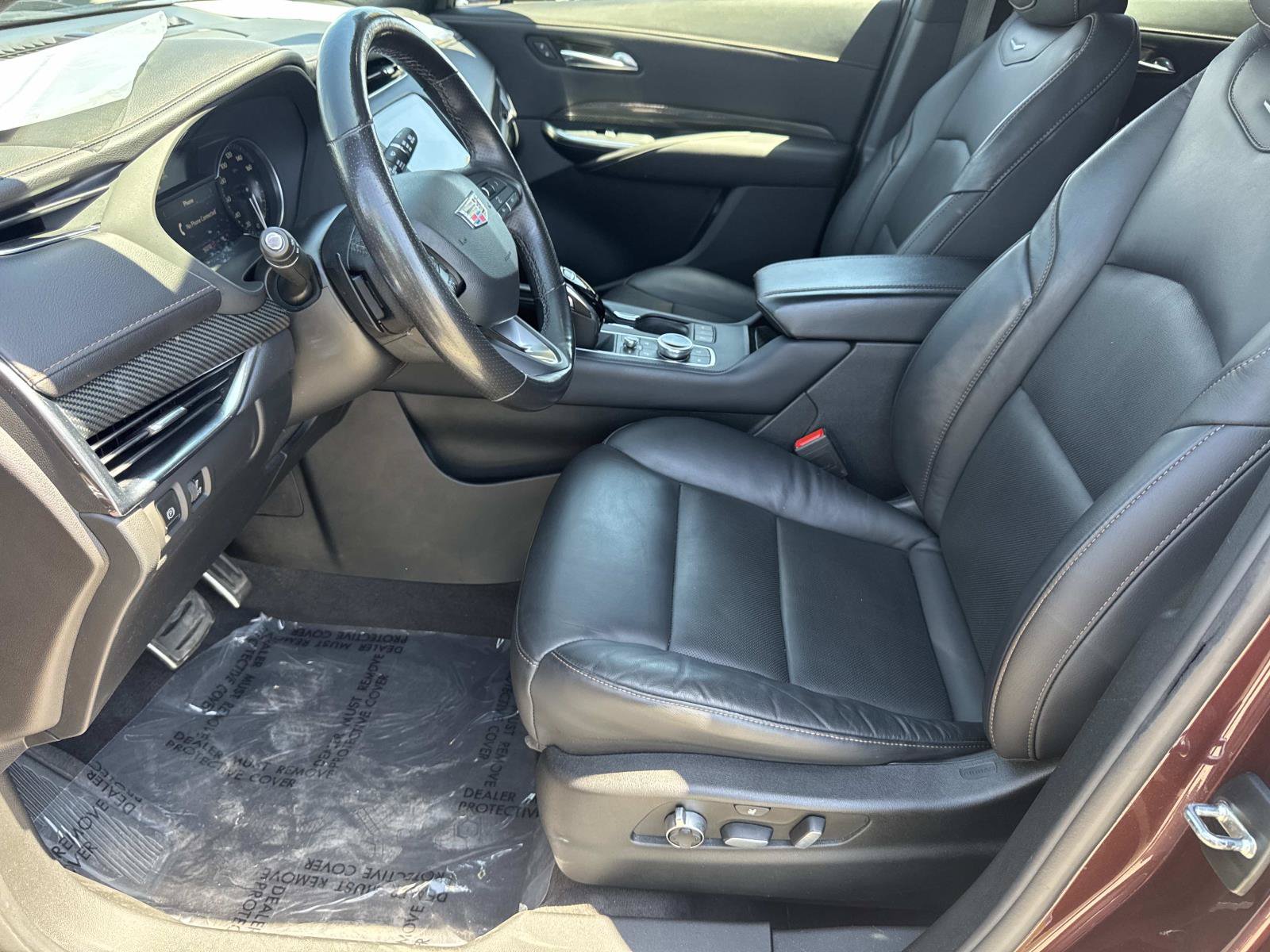 Used 2023 Cadillac XT4 Sport FWD image 25