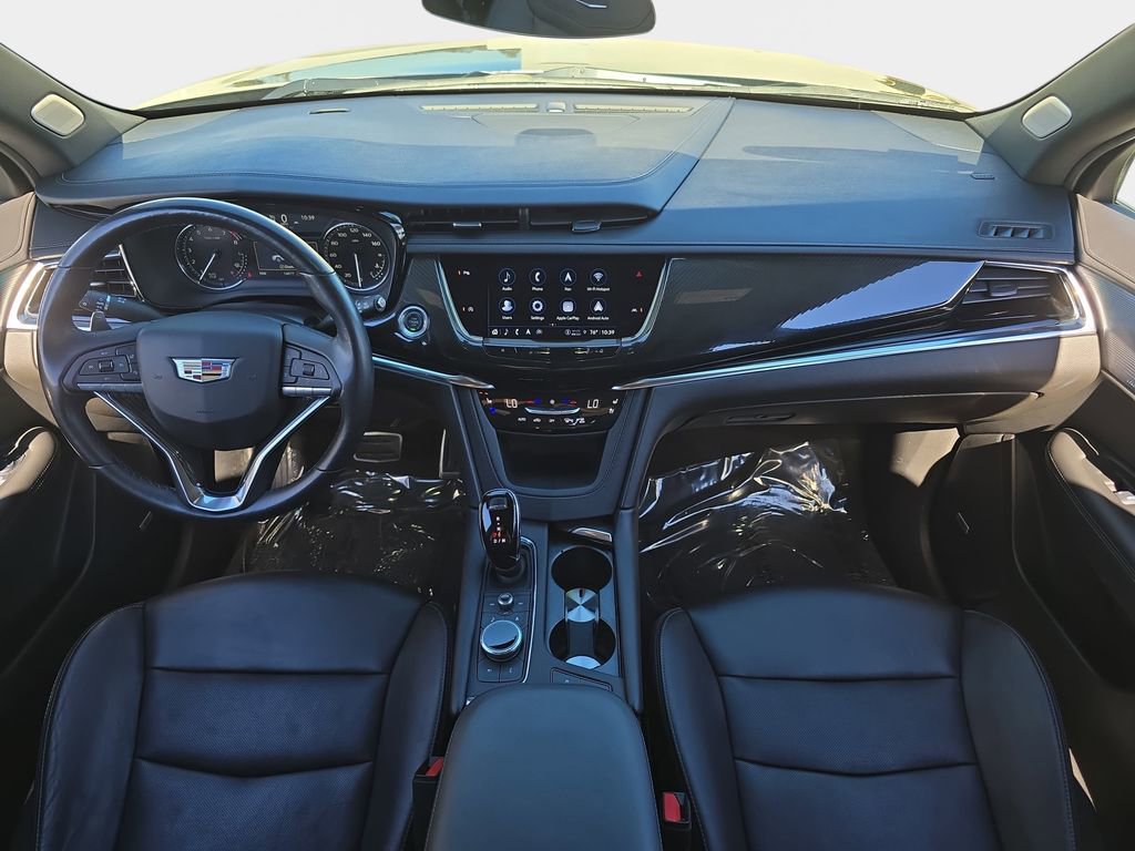 Used 2023 Cadillac XT6 Sport image 10