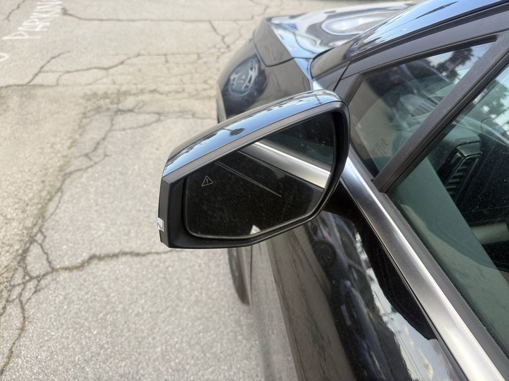 Used 2024 Kia Sportage EX image 32