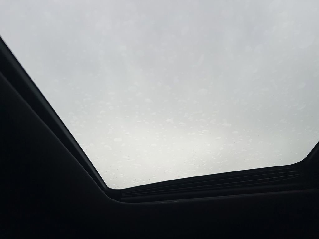 Used 2015 Dodge Durango R/T w/ Technology Group image 12