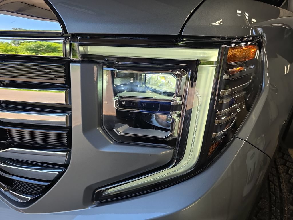New 2026 GMC Sierra 1500 SLT w/ SLT Premium Plus Package AWD/4WD image 32
