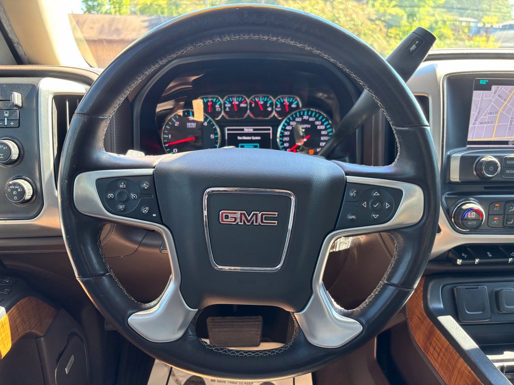 Used 2018 GMC Sierra 1500 SLT AWD/4WD image 16