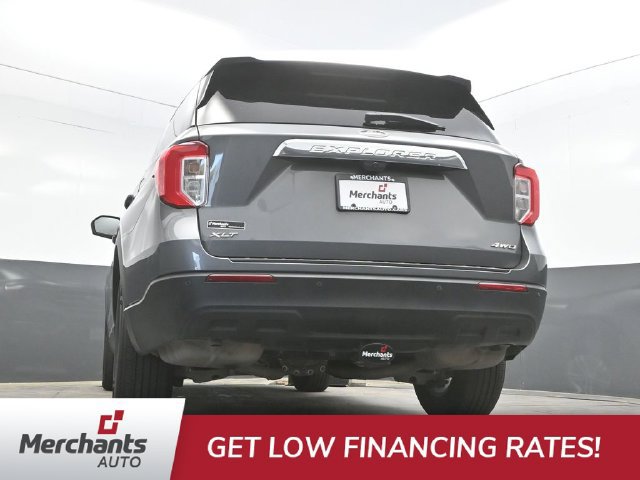 Used 2023 Ford Explorer XLT AWD/4WD image 37