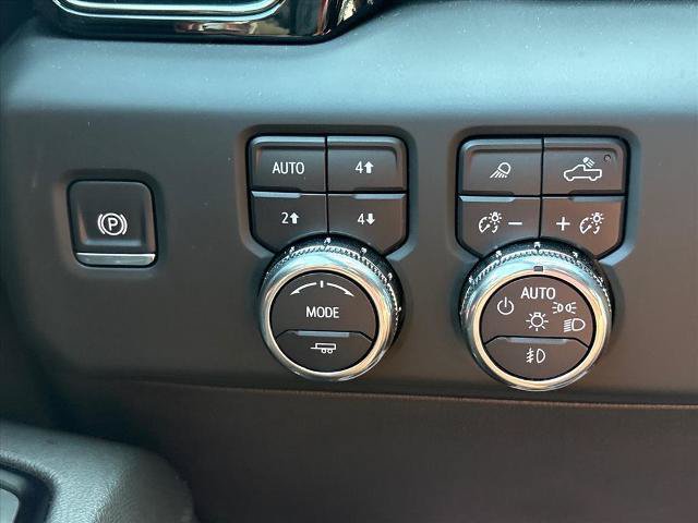 Certified 2024 GMC Sierra 1500 AT4 w/ Technology Package AWD/4WD image 18