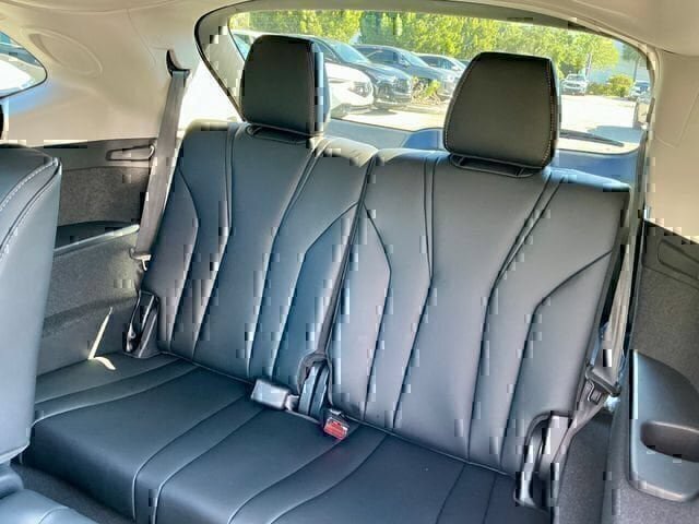 New 2026 Acura MDX w/ Technology Package FWD image 11