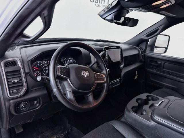 Used 2025 RAM 3500 Tradesman AWD/4WD image 9