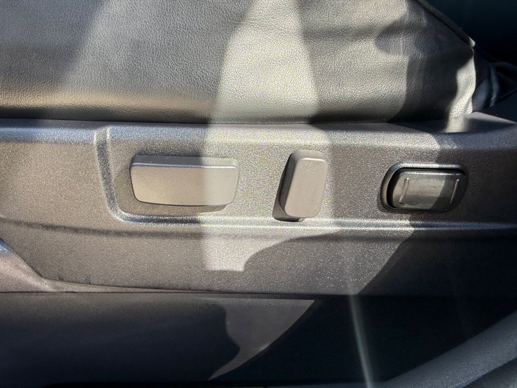 Used 2020 Mitsubishi Outlander GT AWD/4WD image 19