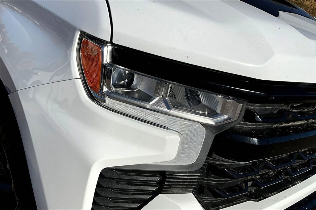 Used 2023 Chevrolet Silverado 1500 LT Trail Boss w/ Protection Package image 32