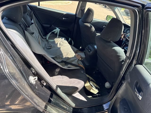Used 2016 Honda Accord EX image 11