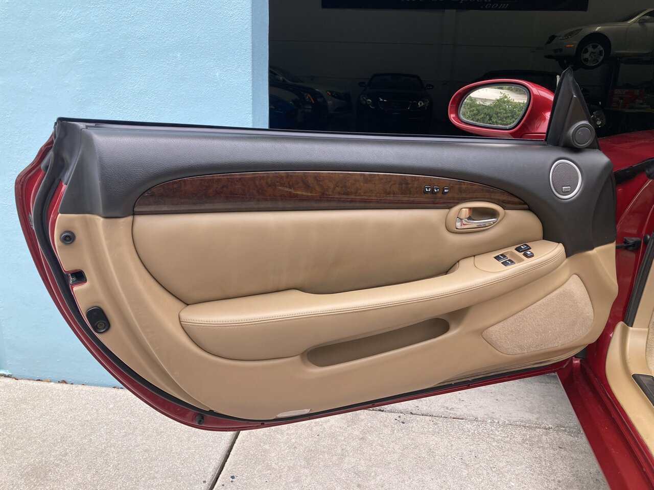Used 2006 Lexus SC 430 Convertible RWD image 30