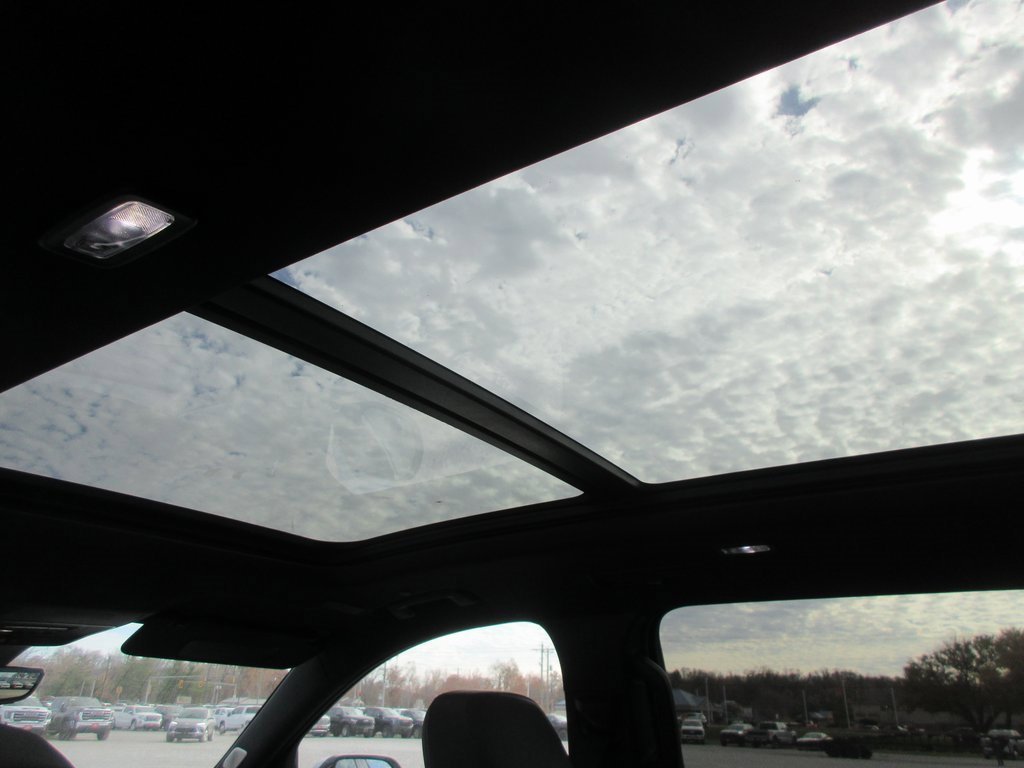 New 2026 Buick Enclave Avenir image 16