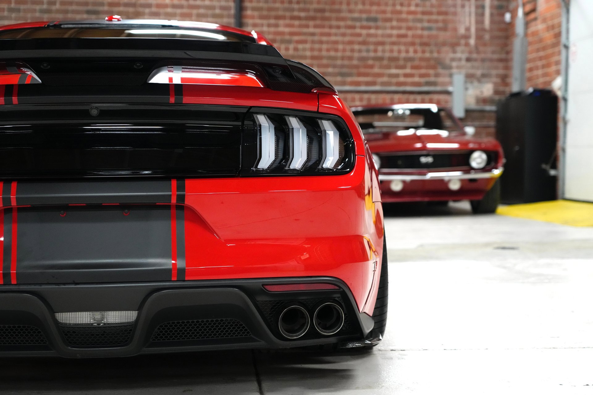 Used 2016 Ford Mustang GT Premium w/ GT Performance Package RWD image 38