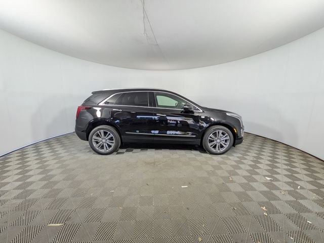 New 2026 Cadillac XT5 Premium Luxury w/ LPO, Floor Liner Package image 2