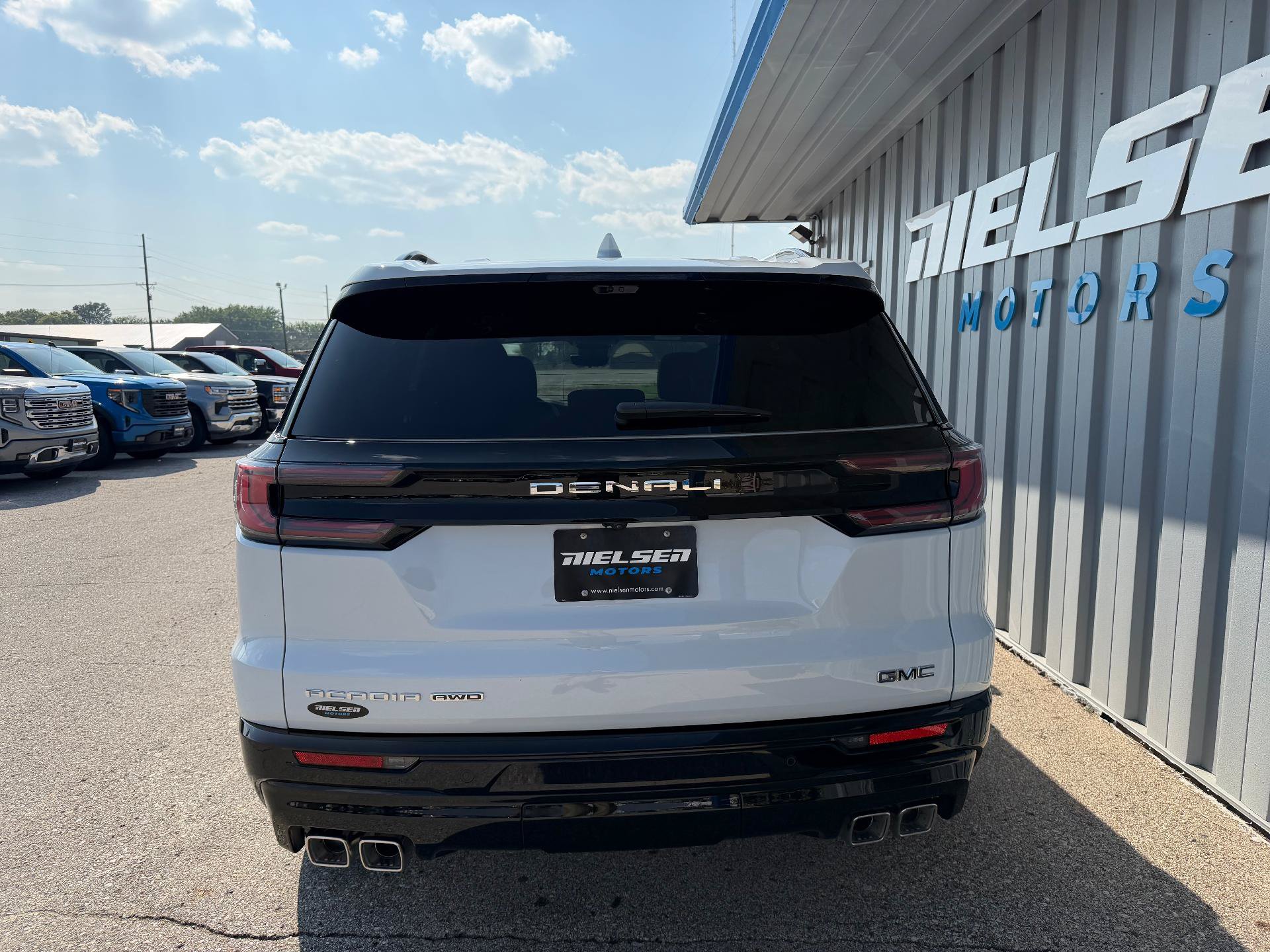 New 2027 GMC Acadia Denali Ultimate AWD/4WD image 7