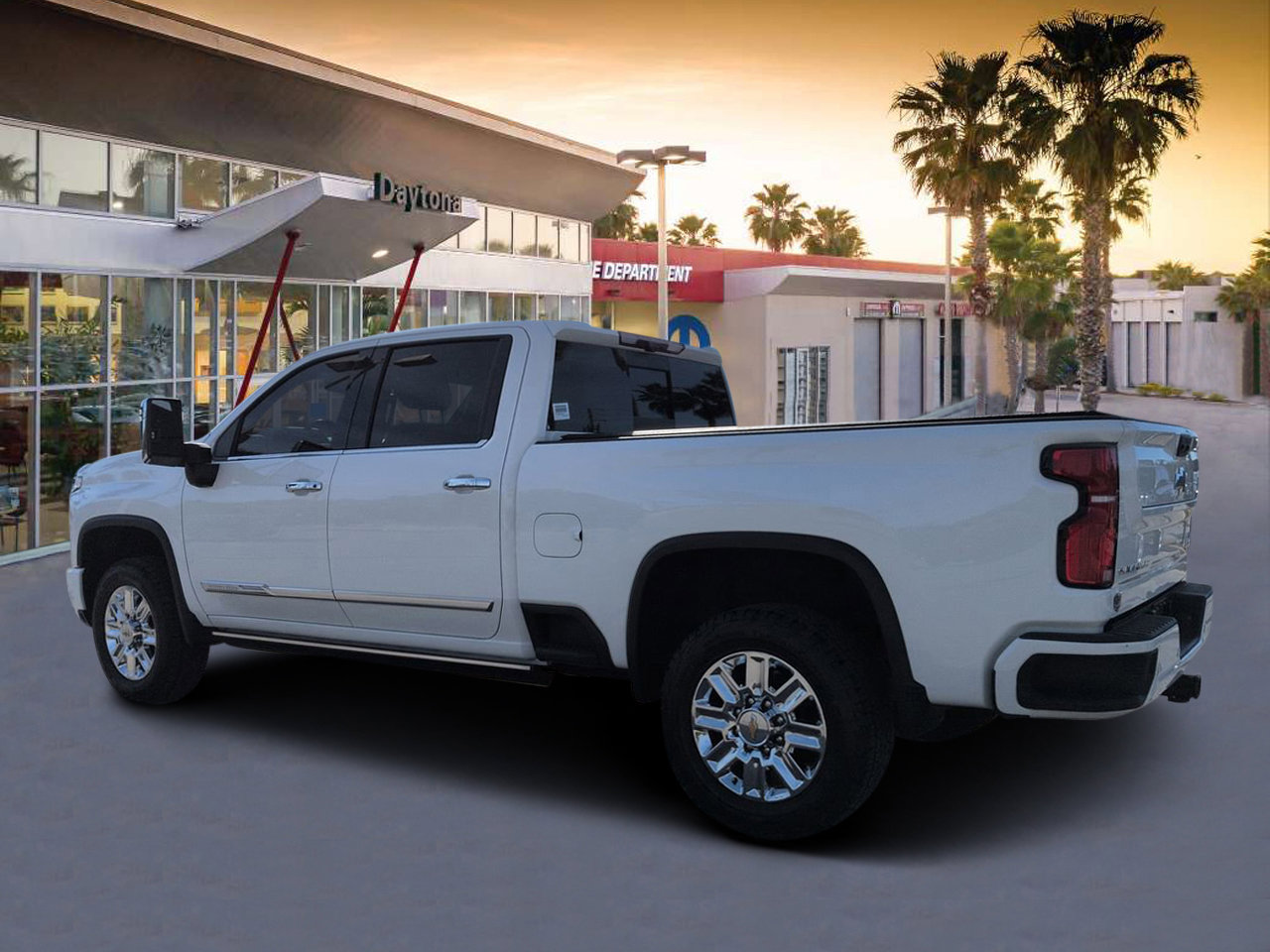Used 2024 Chevrolet Silverado 2500 High Country w/ Technology Package image 5