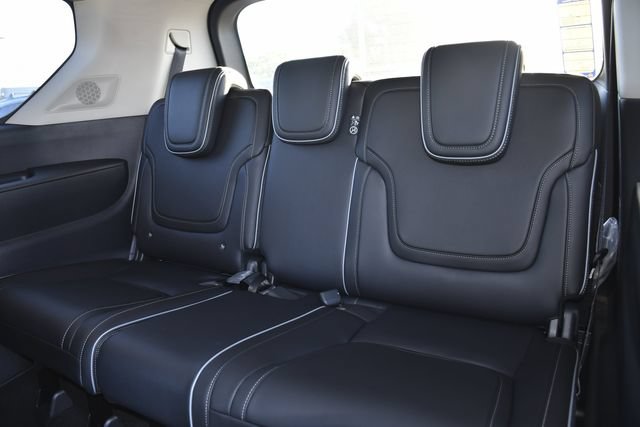 New 2027 INFINITI QX80 Luxe w/ Cargo Package RWD image 25