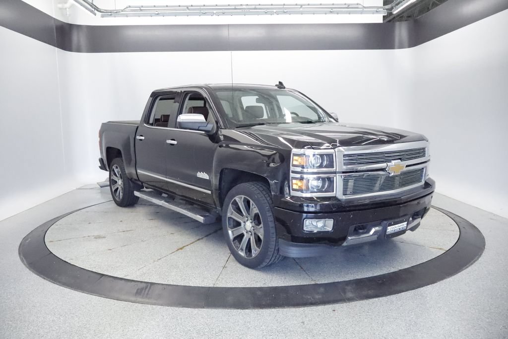Used 2015 Chevrolet Silverado 1500 High Country w/ High Country Premium Package AWD/4WD image 9