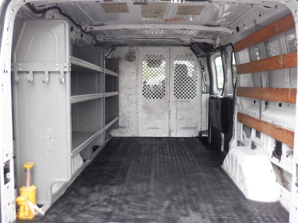 Used 2016 Ford Transit 250 130 Low Roof w/ Exterior Upgrade Package image 6