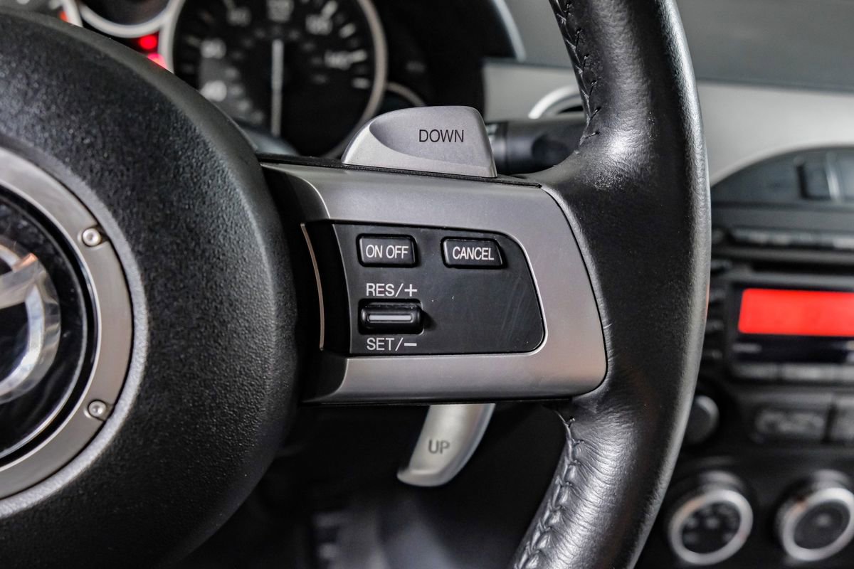 Used 2012 MAZDA MX-5 Miata Grand Touring w/ Premium Pkg image 16